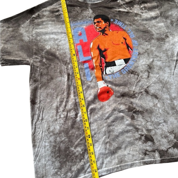 Muhammad Ali Tie Dye T Shirt Men Size Medium NWOT - Picture 2 of 4